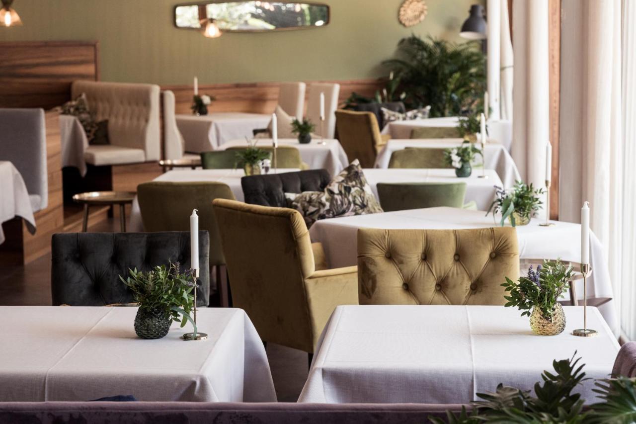 Boutique Hotel Zum Rosenbaum Nalles Exteriör bild