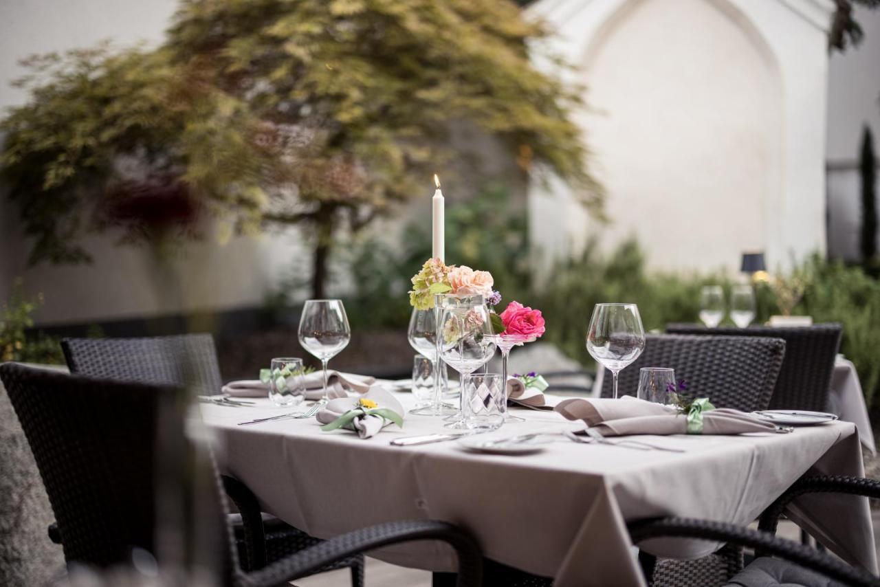 Boutique Hotel Zum Rosenbaum Nalles Exteriör bild