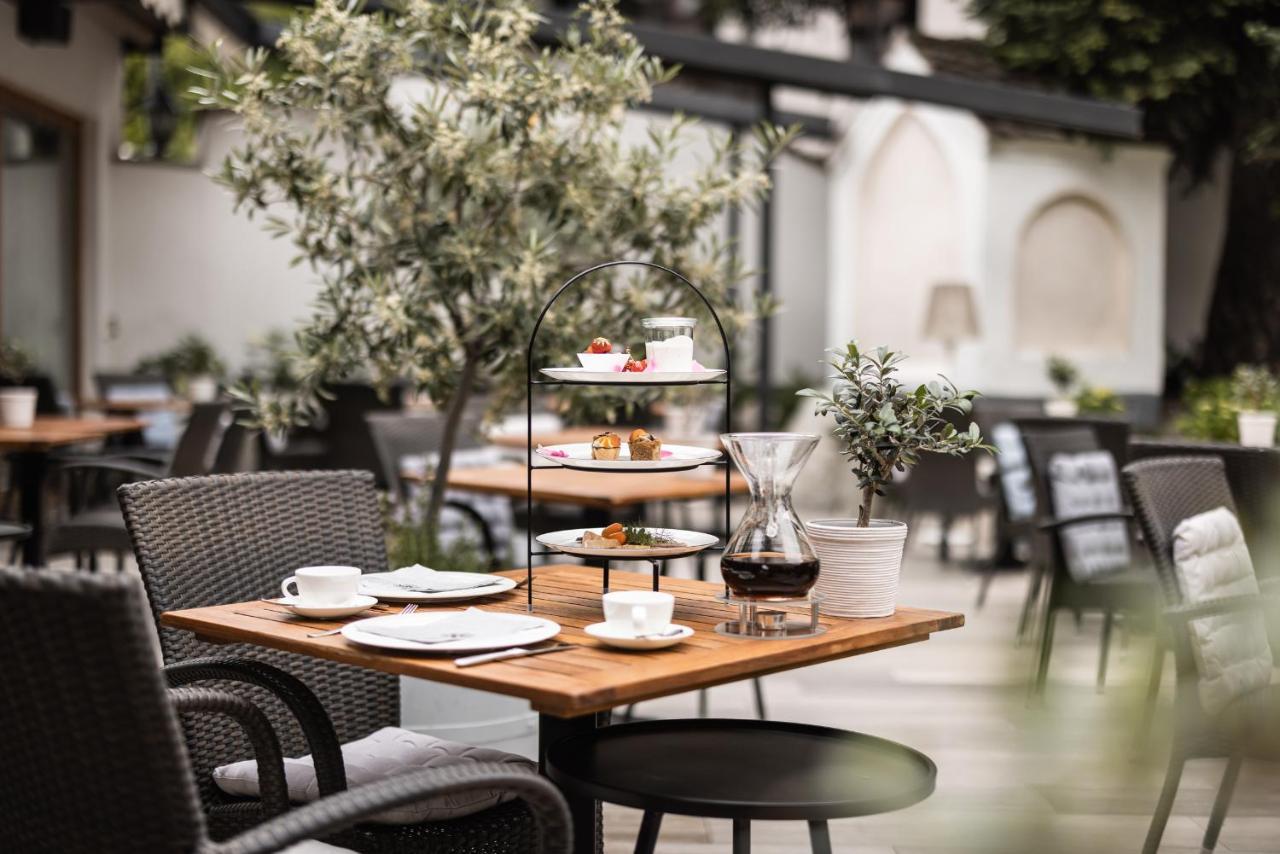 Boutique Hotel Zum Rosenbaum Nalles Exteriör bild